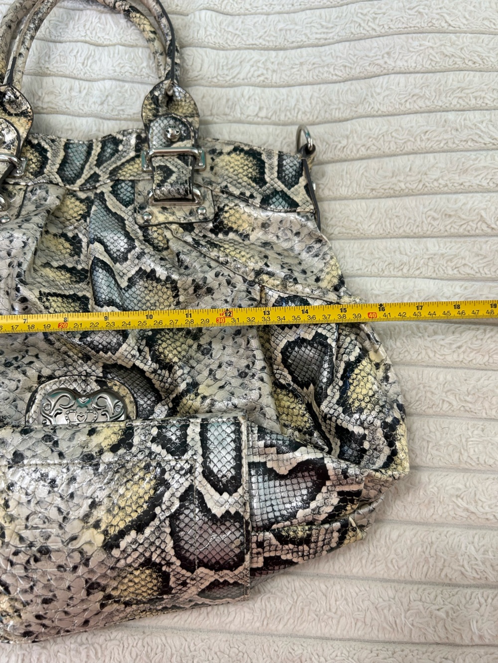 Kathy Van Zeeland Purse - Picture 14 of 16
